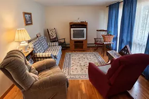 6 Alexander Dr, Manchester, NH 03109 - Photo 6