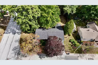 6 Alexander Drive, Manchester, NH 03109 - Photo 4