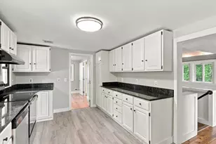 99 Sebbins Pond Dr, Bedford, NH 03110 - Photo 8