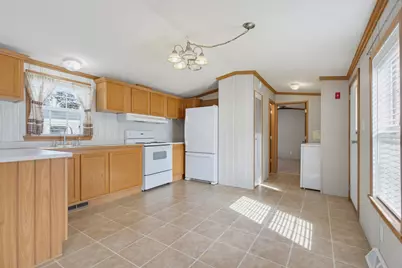 42 Columbia Drive, Newmarket, NH 03857 - Photo 6
