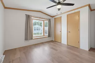 42 Columbia Dr, Newmarket, NH 03857 - Photo 12