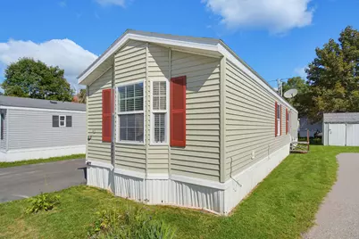 42 Columbia Drive, Newmarket, NH 03857 - Photo 2