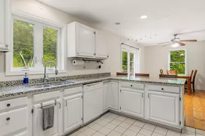 34 Crestview Terrace, Stratham, NH 03885 - Photo 2