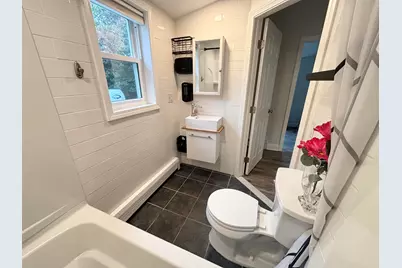 158 E Main Street, Hampstead, NH 03826 - Photo 14