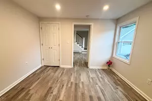 158 E Main St, Hampstead, NH 03826 - Photo 10