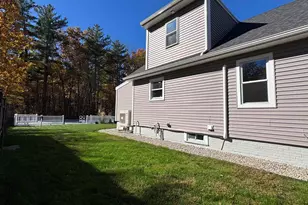 158 E Main St, Hampstead, NH 03826 - Photo 30