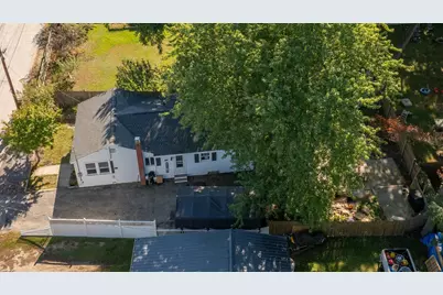 29 Shore Drive, Goffstown, NH 03045 - Photo 6