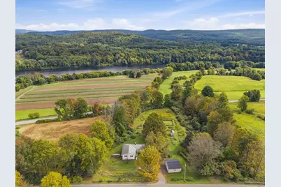 289 Putnam Road, Springfield, VT 05156 - Photo 4
