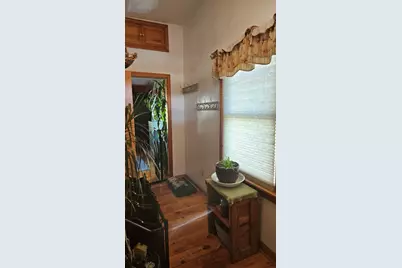 44 Hale Street, Newport, NH 03773 - Photo 10