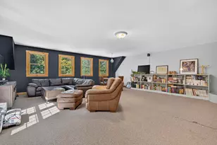 379 E Washington Rd, Hillsboro, NH 03244 - Photo 42