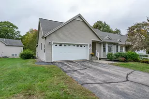21 Cricket Hill Rd, East Kingston, NH 03827 - Photo 2