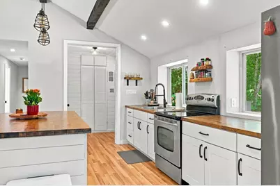 62 Croy Path, Hampstead, NH 03841 - Photo 4
