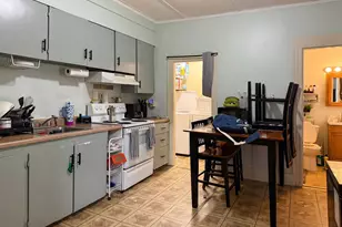 359 Pearl St, Manchester, NH 03104 - Photo 20