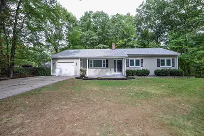 44 Shannon Road, Salem, NH 03079 - Photo 2