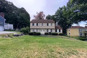15 Topaz Dr, Nashua, NH 03062 - Photo 1