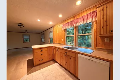 1 Oak Circle, Winchester, NH 03470 - Photo 10