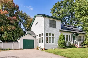 5 Merrimack St, Hudson, NH 03051 - Photo 1