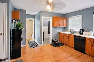 5 Merrimack St, Hudson, NH 03051 - Photo 6