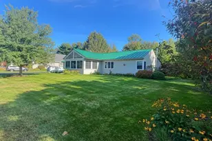 31 Sawyer Ln, New London, NH 03257 - Photo 2