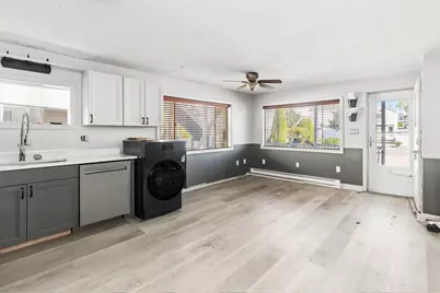 18 Whitten Street #B, Hampton, NH 03842 - Photo 8