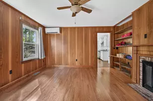 27 W Adelaide Ave, Nashua, NH 03064 - Photo 22
