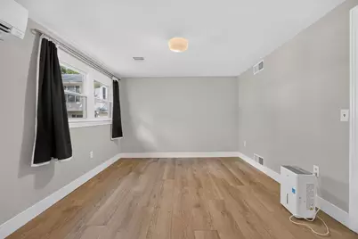 27 W Adelaide Avenue, Nashua, NH 03064 - Photo 34
