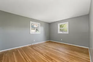 19 Suzanne Dr, Portsmouth, NH 03801 - Photo 32