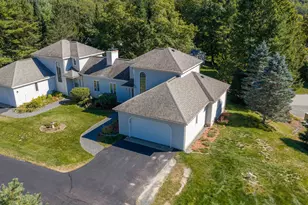 11B Plankey Dr, Bristol, NH 03222 - Photo 2