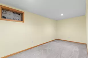 11B Plankey Dr, Bristol, NH 03222 - Photo 36