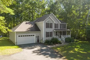 24 Wilson Rd, Londonderry, NH 03053 - Photo 2