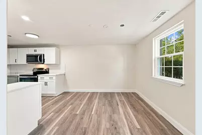 102 Elmwood Drive, Hudson, NH 03051 - Photo 10