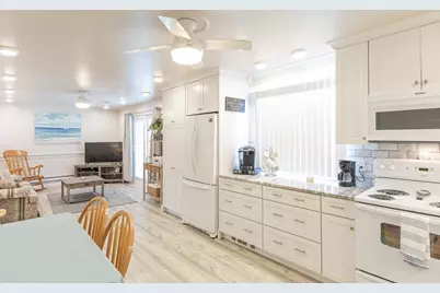 68 Kings Highway #3, Hampton, NH 03842 - Photo 1