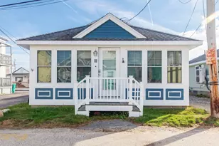 15 Perkins Ave, Hampton, NH 03842 - Photo 1