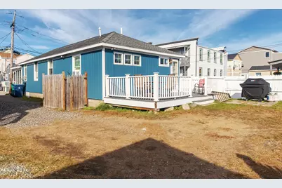 15 Perkins Avenue, Hampton, NH 03842 - Photo 4