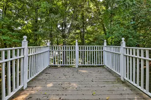 16 Blueberry Ln, Nashua, NH 03062 - Photo 6