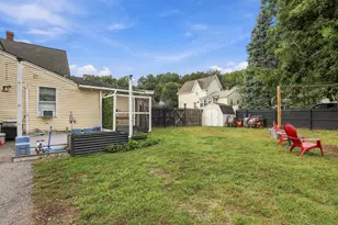 441 Bartlett St, Manchester, NH 03102 - Photo 30