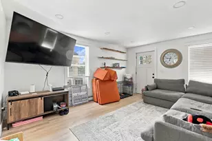 441 Bartlett St, Manchester, NH 03102 - Photo 14