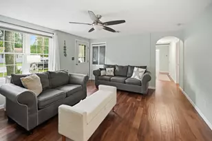 24 Corson St, Rochester, NH 03867 - Photo 16