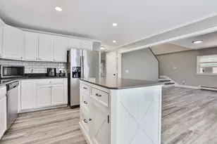 21 Smith Rd, Chester, NH 03036 - Photo 12