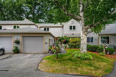35 Walden Pond Drive, Nashua, NH 03064 - Photo 1
