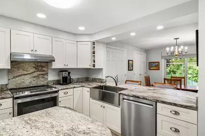 35 Walden Pond Drive, Nashua, NH 03064 - Photo 22