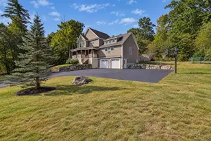 95 Hooksett Rd, Auburn, NH 03032 - Photo 4