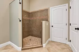 95 Hooksett Rd, Auburn, NH 03032 - Photo 38