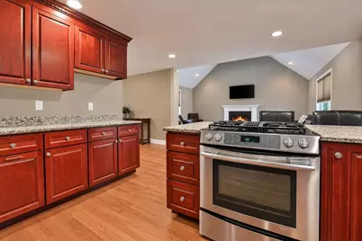 95 Hooksett Road, Auburn, NH 03032 - Photo 26