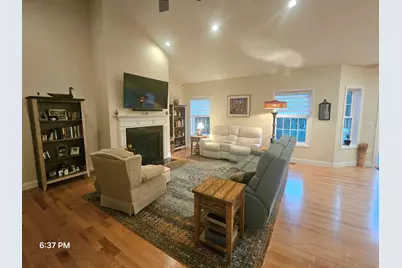 81 Bentley Way #2, Manchester, NH 03102 - Photo 2