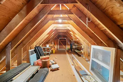 12 Woodcrest Drive, Hudson, NH 03051 - Photo 2