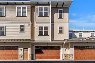 10 Milano Way, Salem, NH 03079 - Photo 4