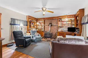 166 Lull Rd, New Boston, NH 03070 - Photo 10