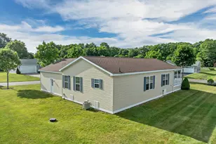 2 Goldenrod Way, North Hampton, NH 03862 - Photo 32
