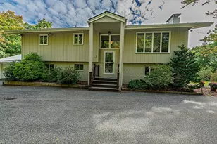 17 Ridge Rd, Sunapee, NH 03782 - Photo 2